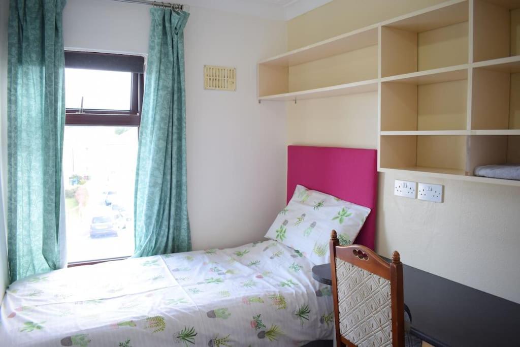 House Stay In Bangor North Wales Eksteriør billede