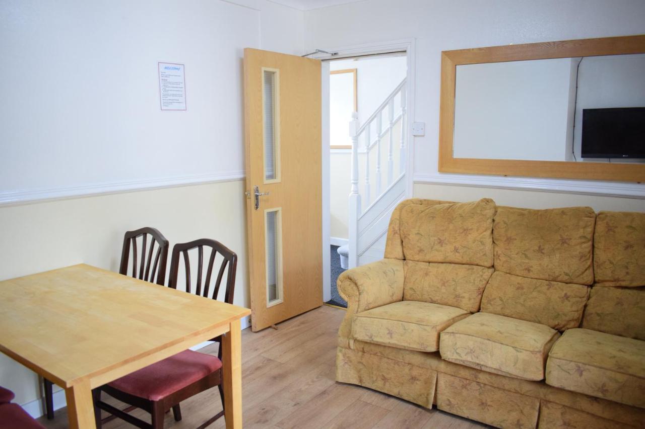 House Stay In Bangor North Wales Eksteriør billede
