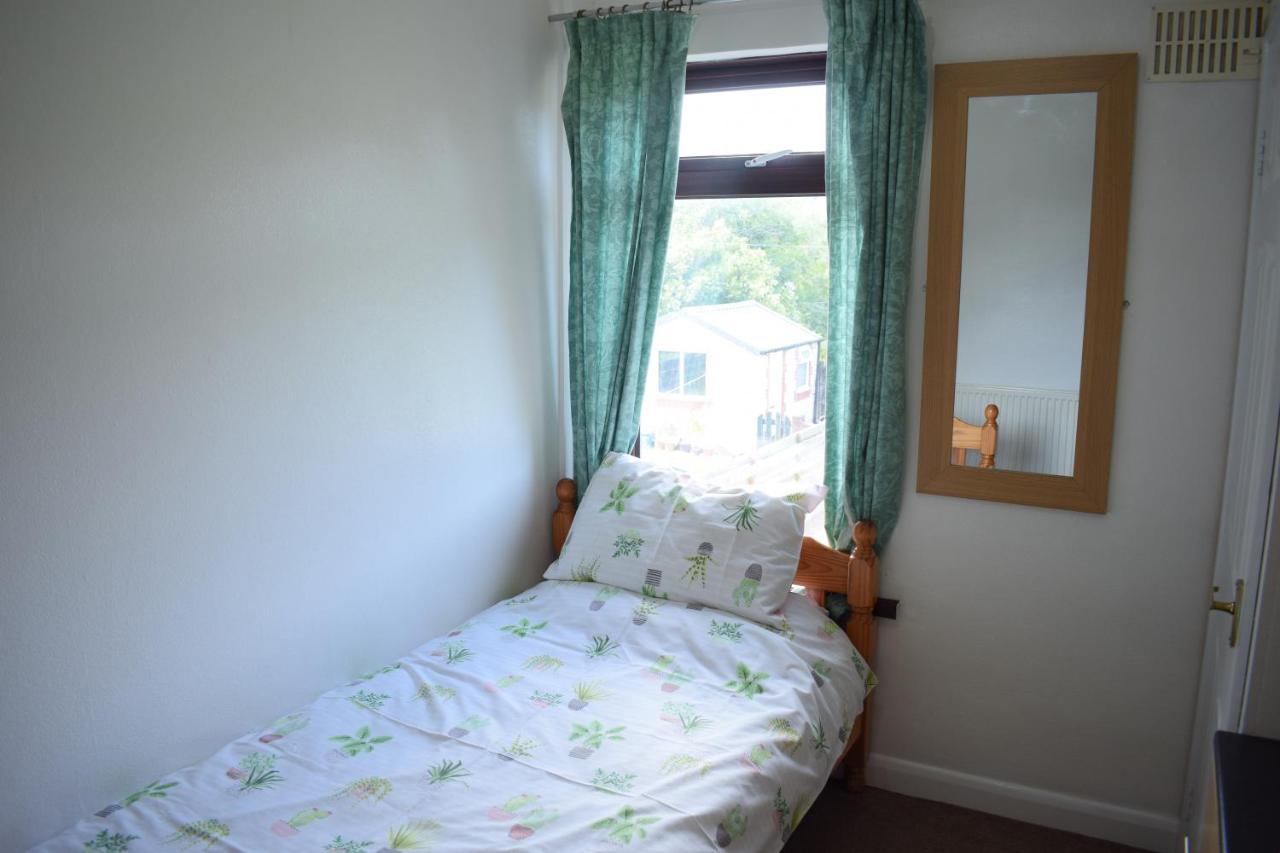 House Stay In Bangor North Wales Eksteriør billede